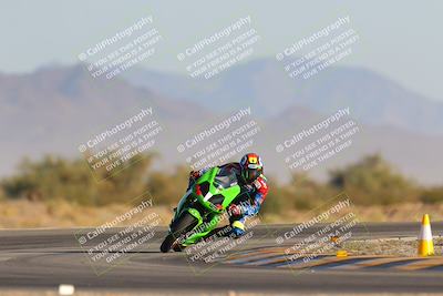 media/Dec-09-2023-SoCal Trackdays (Sat) [[76a8ac2686]]/Turn 15 Set 1 (230pm)/